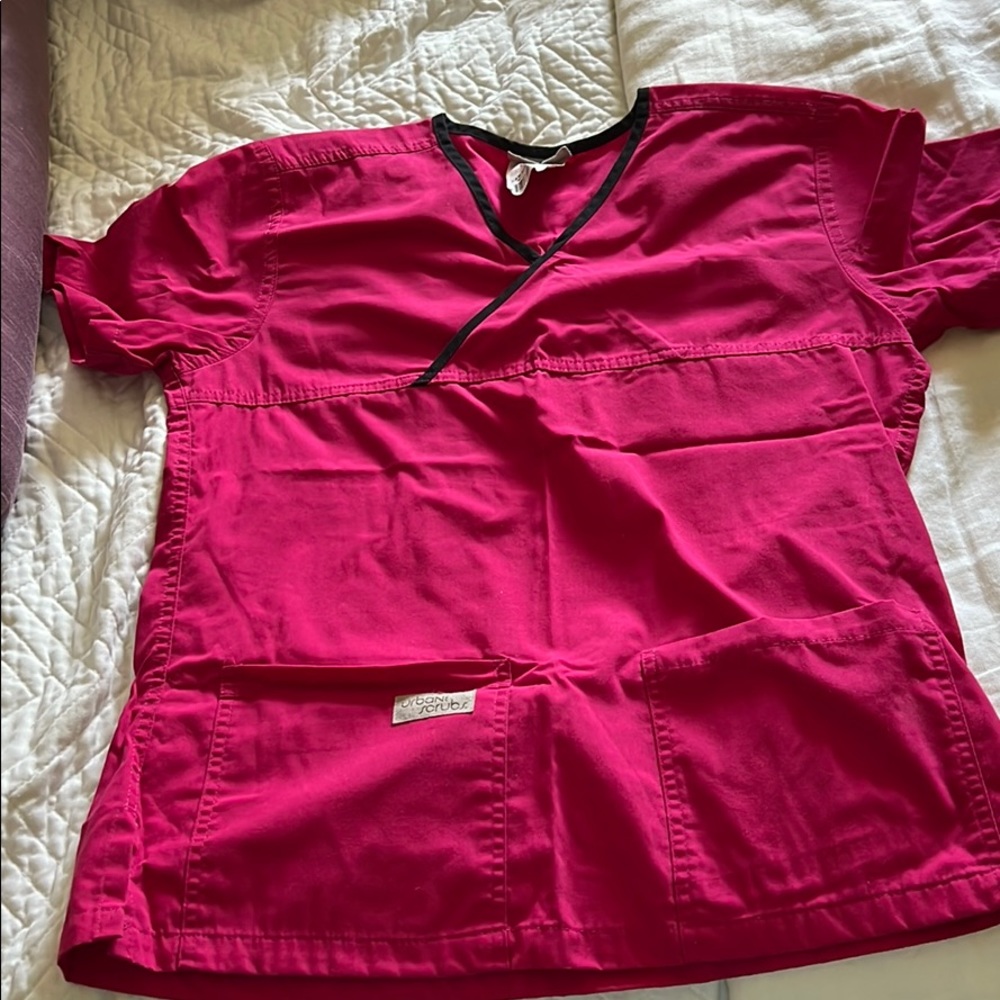 Urbane Scrubs Scrub Top